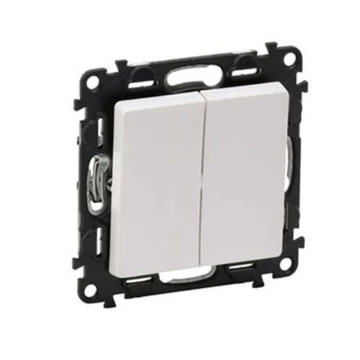 Legrand Valena Life 105 csillárkapcsoló fehér 752105