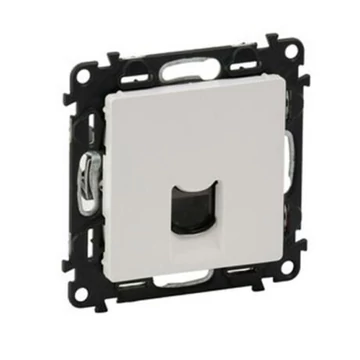 Legrand Valena Life 1xrj45 cat 5e utp csatlakozóaljzat fehér 753140