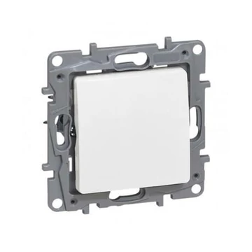 Legrand Niloé 101 egypólusú kapcsoló körömmel fehér 764500