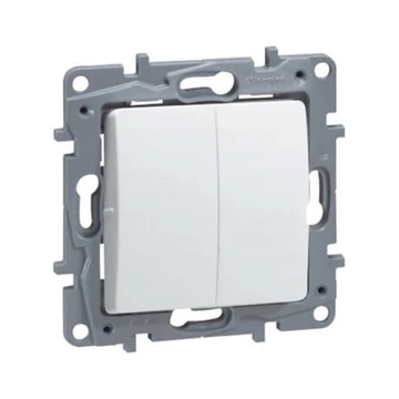 Legrand Niloé 106+6 kettős váltókapcsoló körömmel fehér 764502