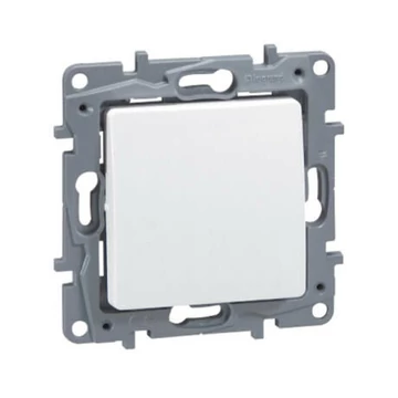 Legrand Niloé 101N egypólusú nyomó körömmel fehér 764507