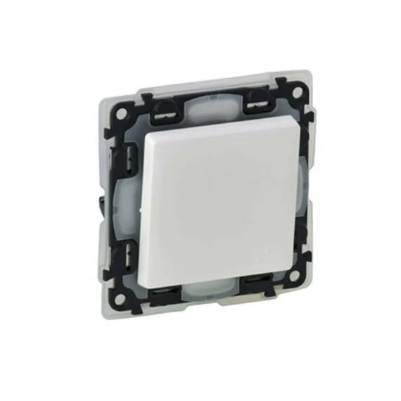 Legrand Valena Life 106 váltókapcsoló ip44 fehér 752156