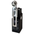 Kép 1/5 - Helyzetkapcsoló, lengőkar-görgő 1xNO+1xNC, 6A/230V AC-15, 0,3A/250V DC-13, 30-60mm, IP65 VP145