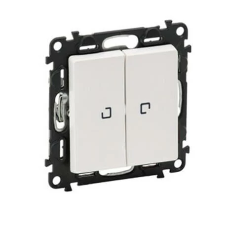 Legrand Valena Life 106+6 kettős váltókapcsoló jelzőfénnyel fehér 752109