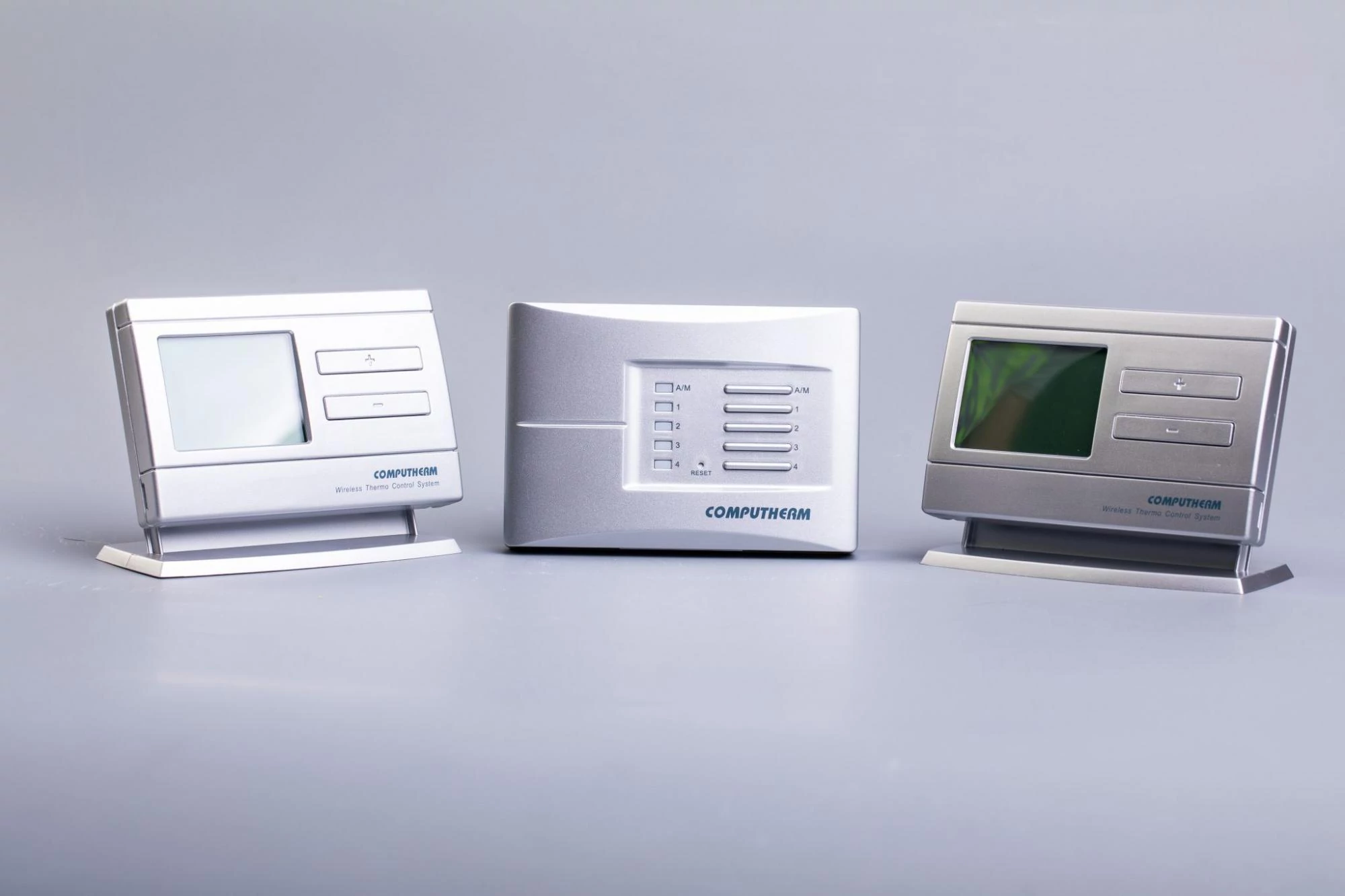 COMPUTHERM Q8RF programozható digitális szobatermosztát